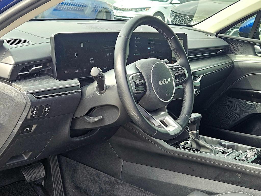 Thumbnail: 2025 Kia K5 - 2