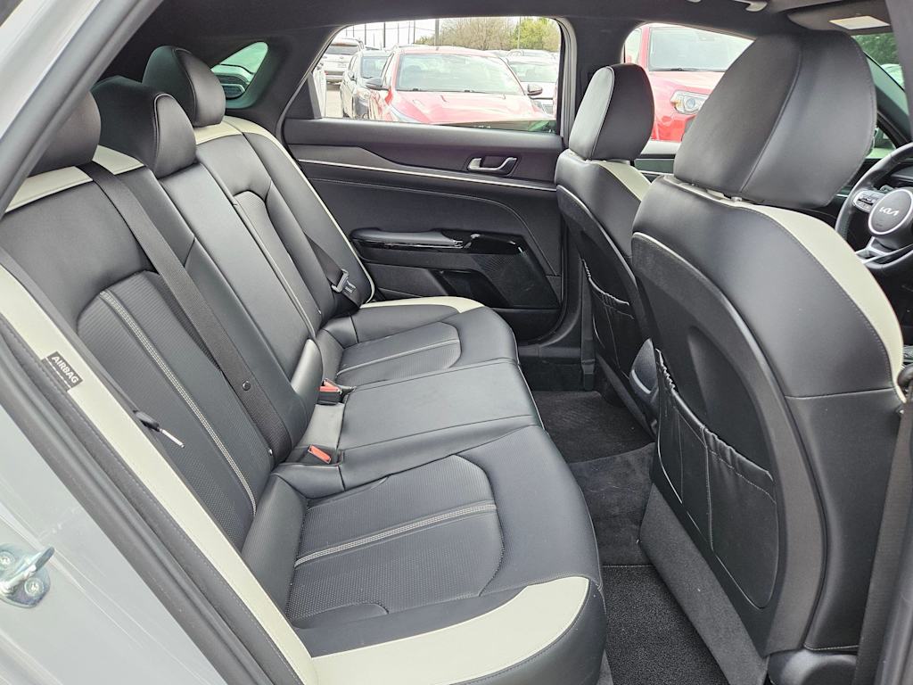 Thumbnail: 2025 Kia K5 - 21