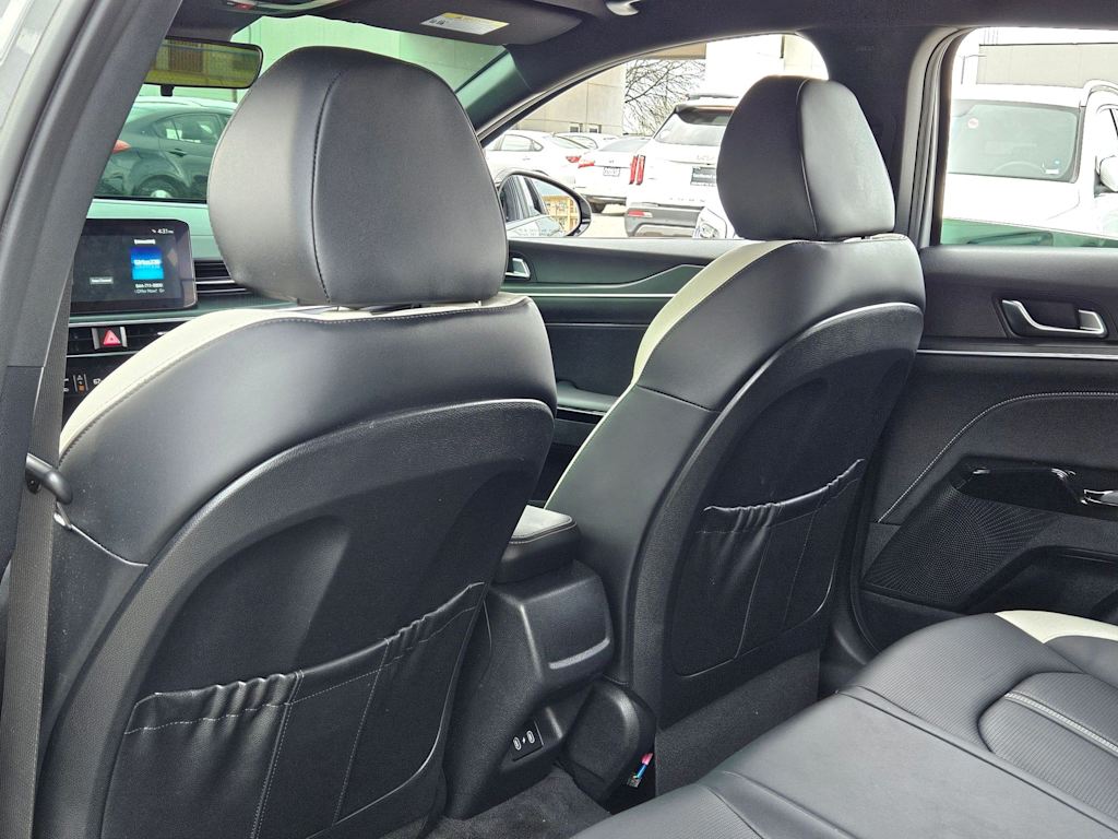 Thumbnail: 2025 Kia K5 - 12