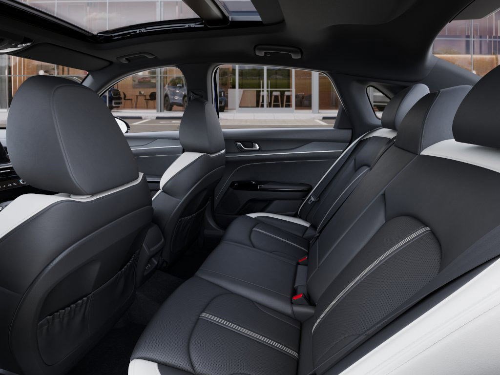 Thumbnail: 2025 Kia K5 - 10