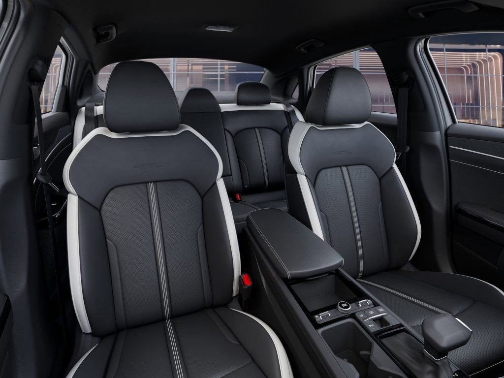 Thumbnail: 2025 Kia K5 - 8