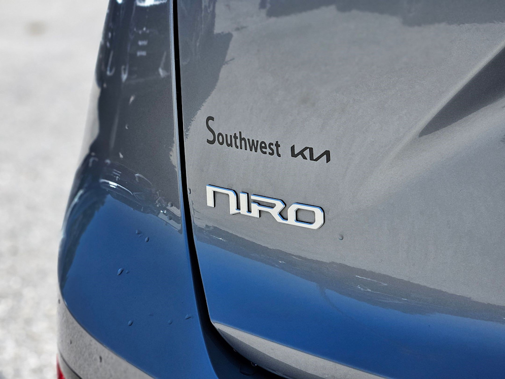 2023 Kia Niro Wind 26