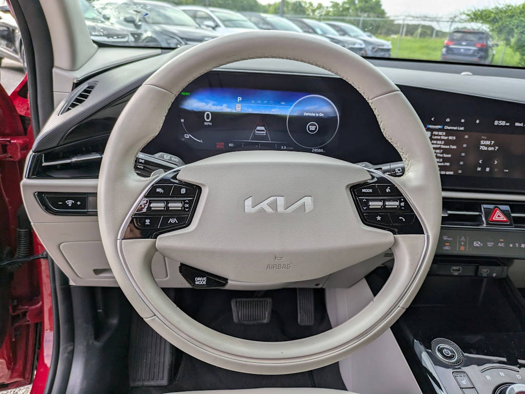 2023 Kia Niro Wind 13