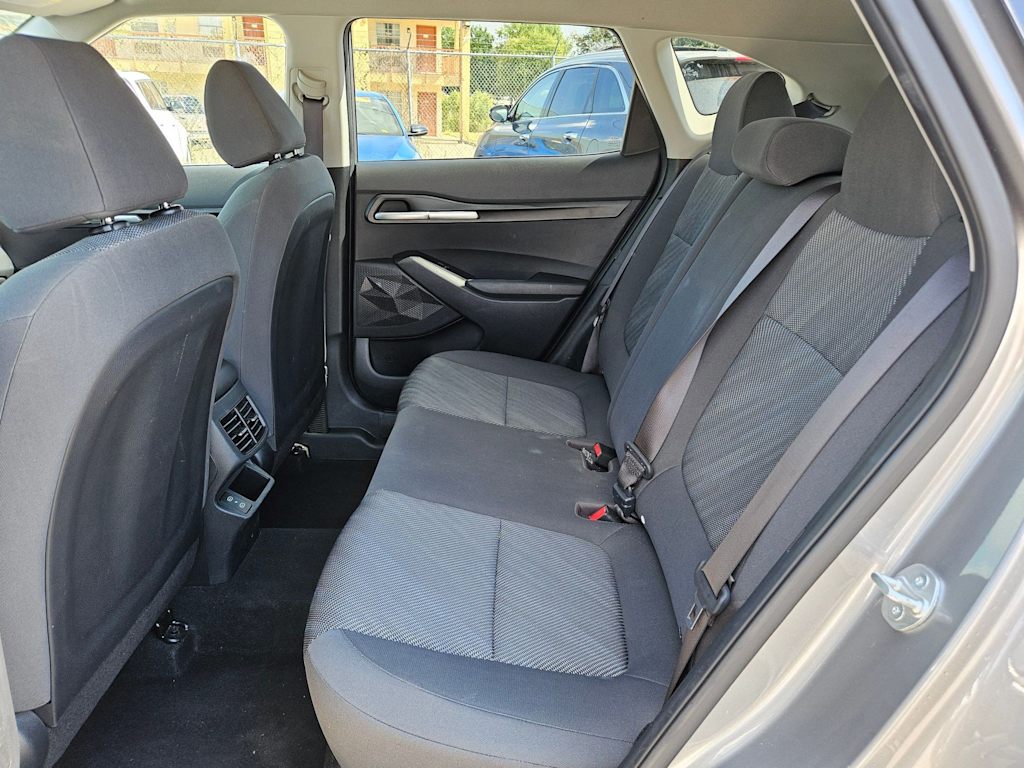 Thumbnail: 2024 Kia Seltos - 26