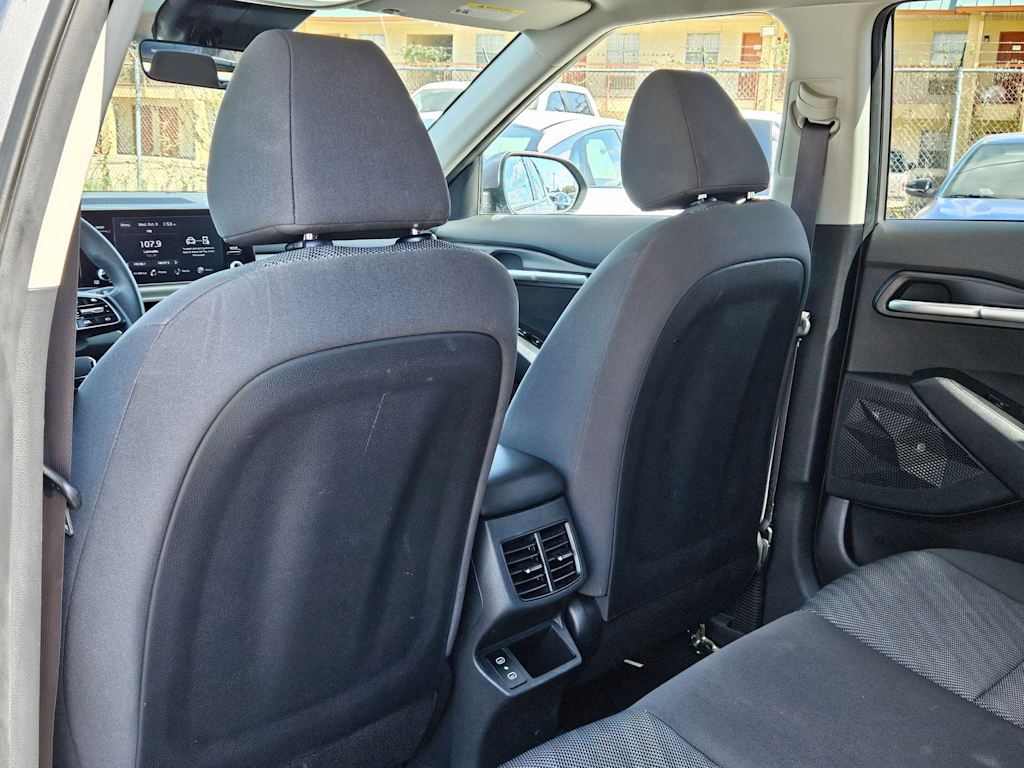 Thumbnail: 2024 Kia Seltos - 13