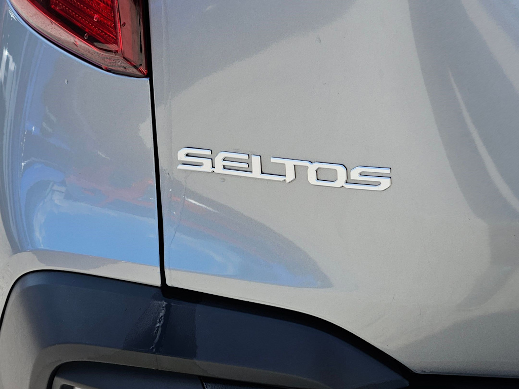 Thumbnail: 2024 Kia Seltos - 7