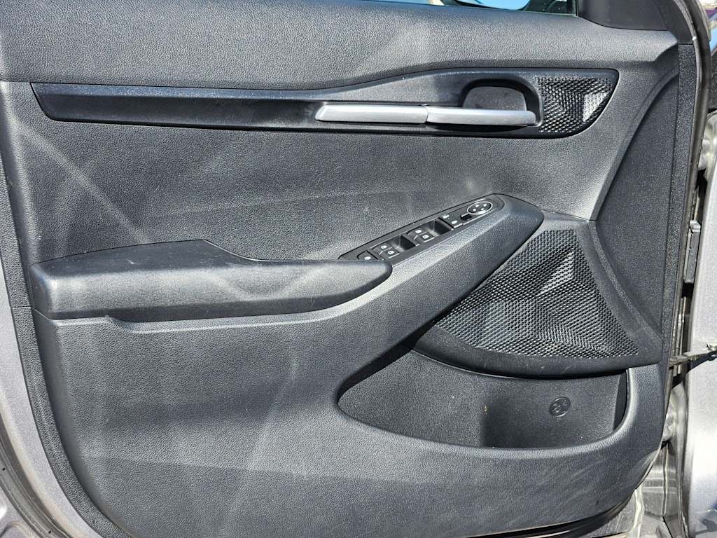 Thumbnail: 2024 Kia Seltos - 35