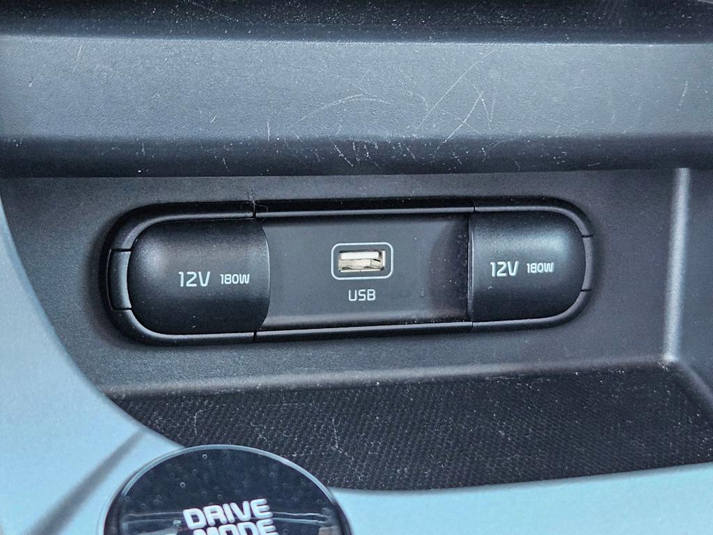 Thumbnail: 2024 Kia Seltos - 33