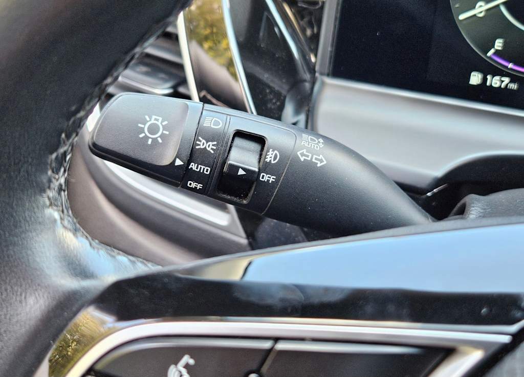 Thumbnail: 2024 Kia Seltos - 32