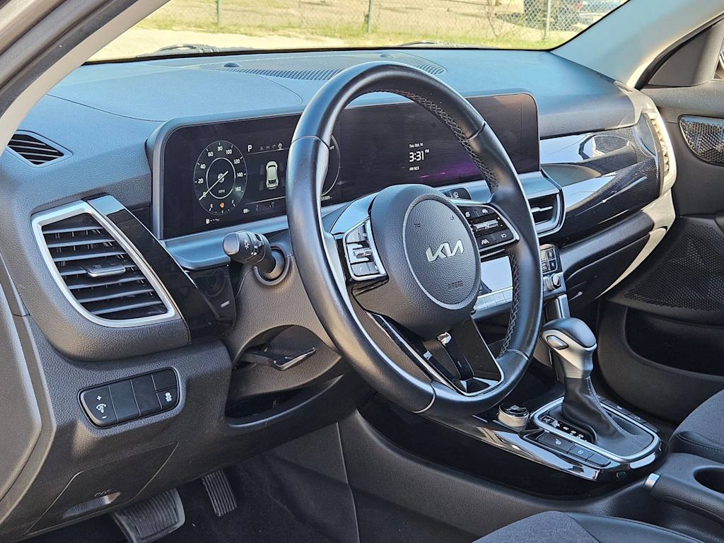 Thumbnail: 2024 Kia Seltos - 2