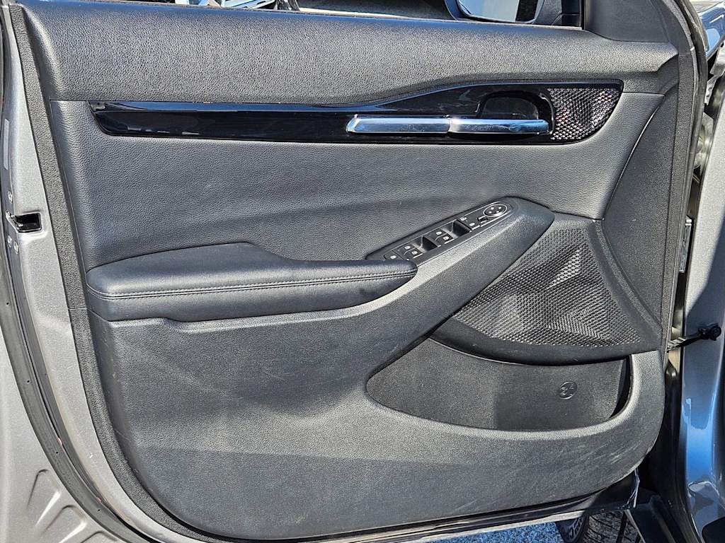 Thumbnail: 2024 Kia Seltos - 27