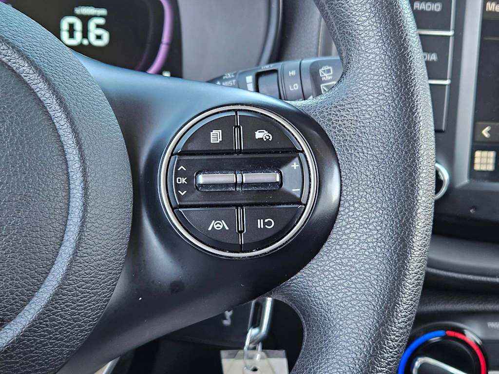 Thumbnail: 2023 Kia Soul - 24