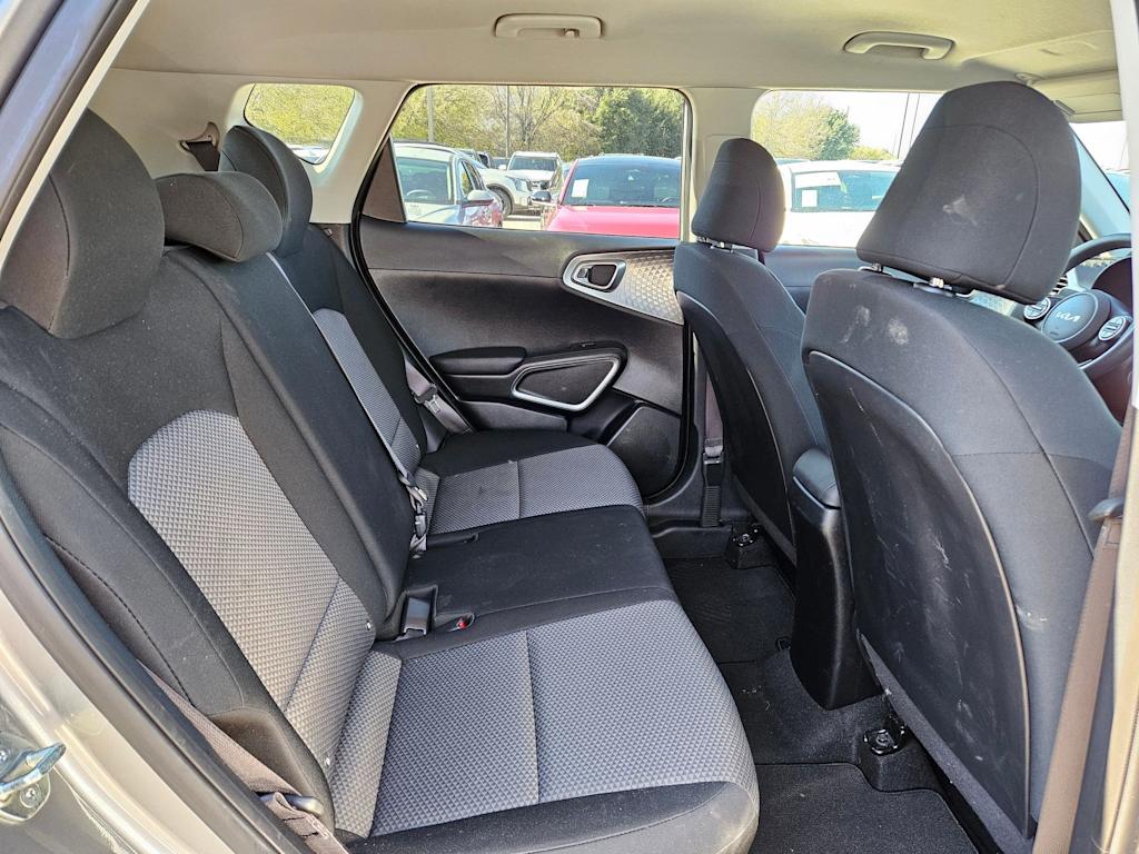 Thumbnail: 2023 Kia Soul - 12