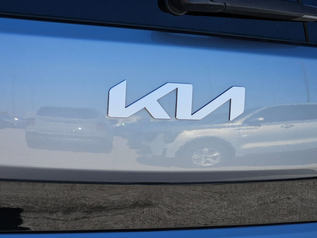 Thumbnail: 2023 Kia Soul - 7