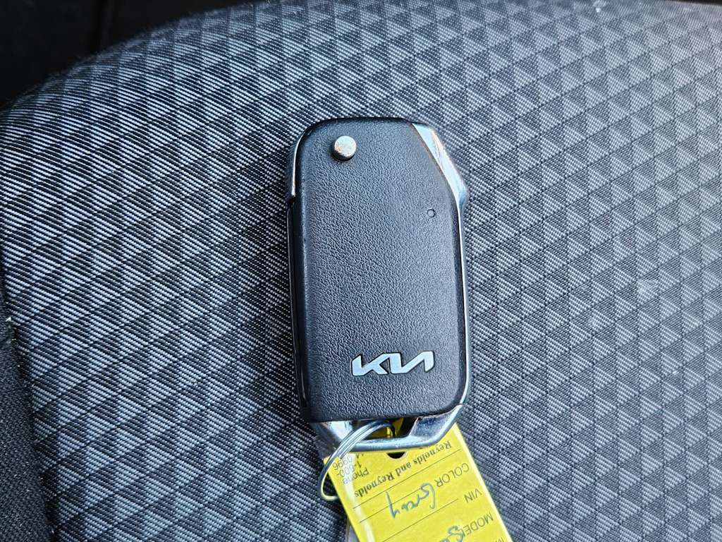 Thumbnail: 2023 Kia Soul - 16