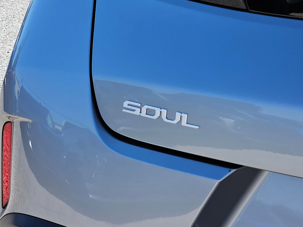 Thumbnail: 2023 Kia Soul - 22