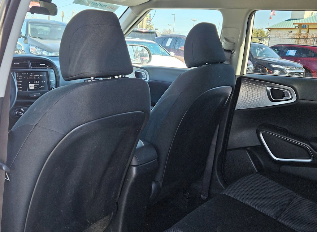 Thumbnail: 2024 Kia Soul - 11