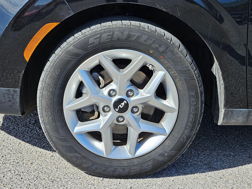 Thumbnail: 2024 Kia Soul - 7