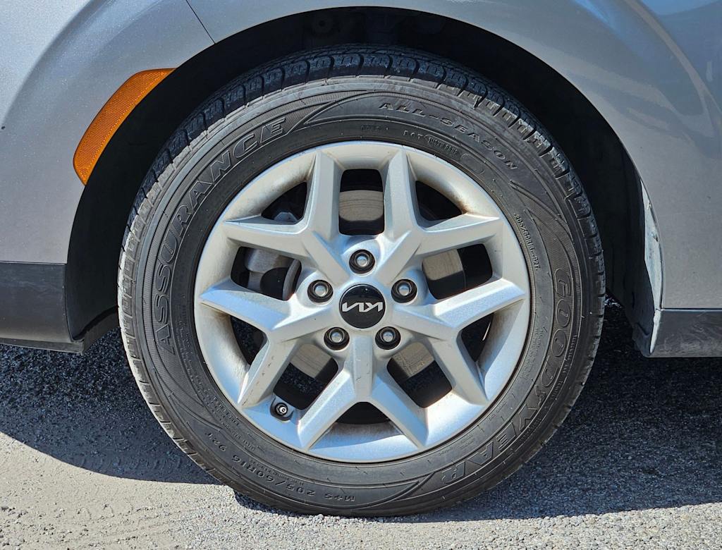 Thumbnail: 2024 Kia Soul - 7