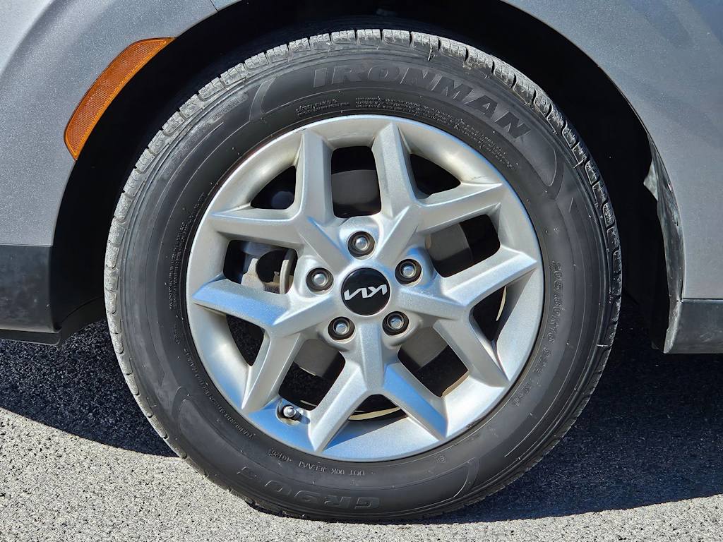 Thumbnail: 2024 Kia Soul - 7