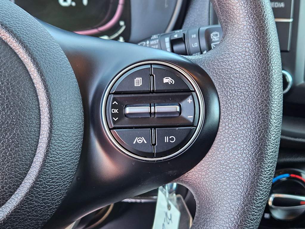 Thumbnail: 2024 Kia Soul - 30