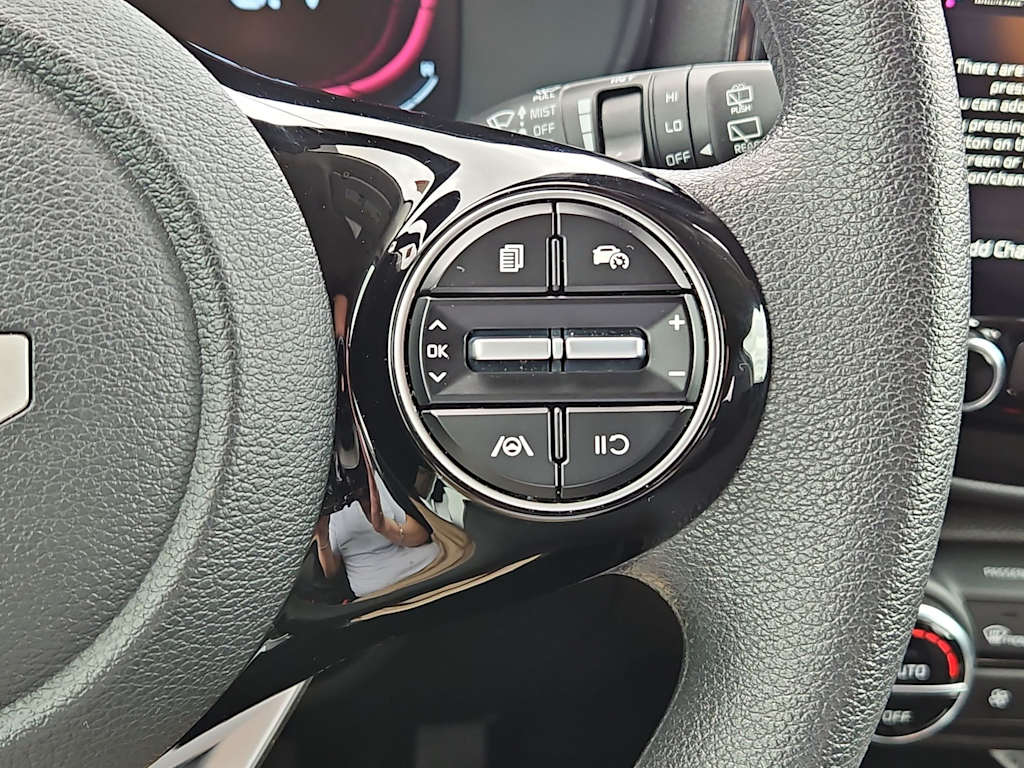 Thumbnail: 2025 Kia Soul - 28