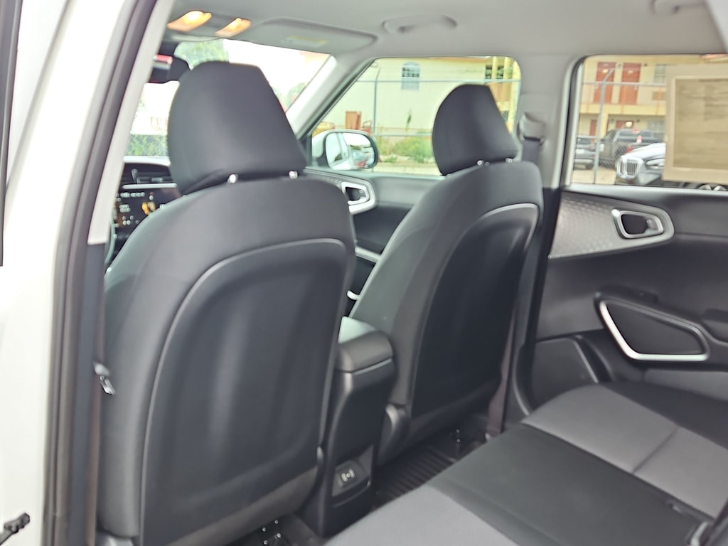 Thumbnail: 2025 Kia Soul - 11