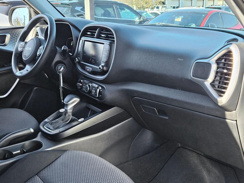 Thumbnail: 2023 Kia Soul - 13