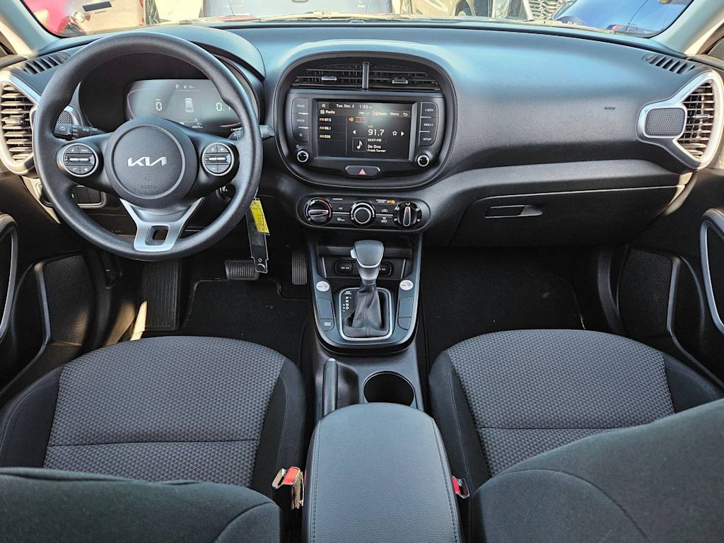 Thumbnail: 2023 Kia Soul - 9