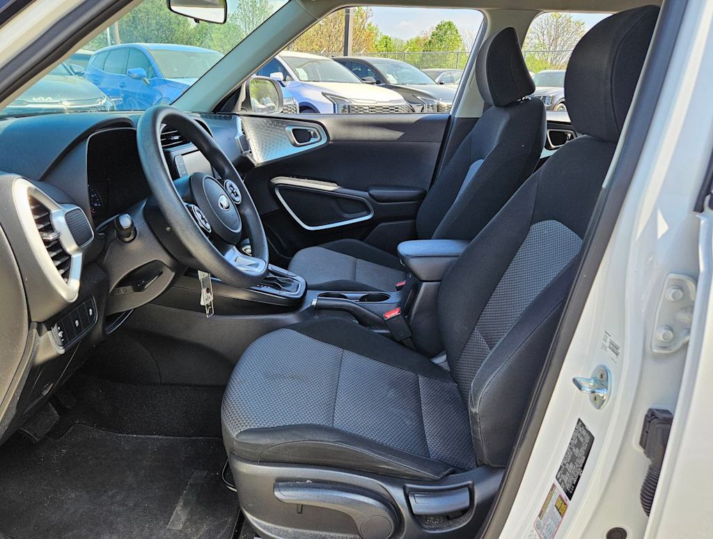 Thumbnail: 2020 Kia Soul - 10