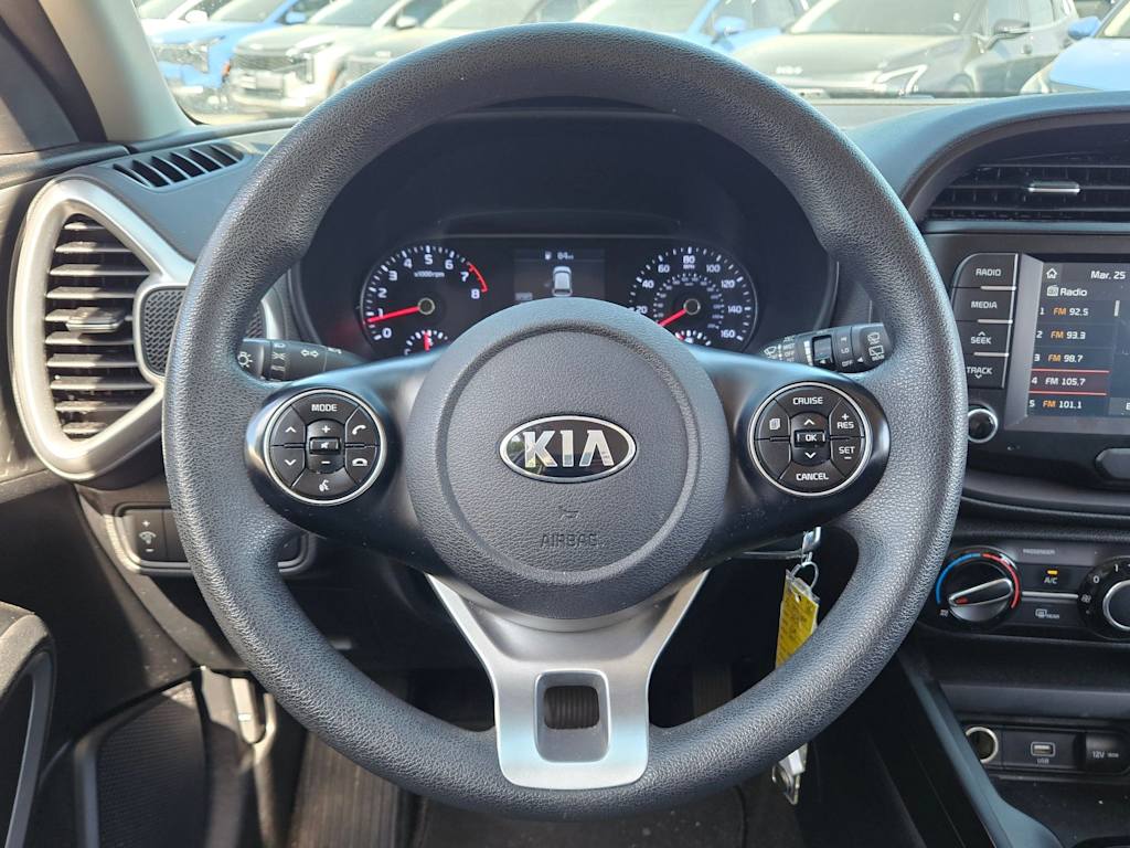 Thumbnail: 2020 Kia Soul - 11