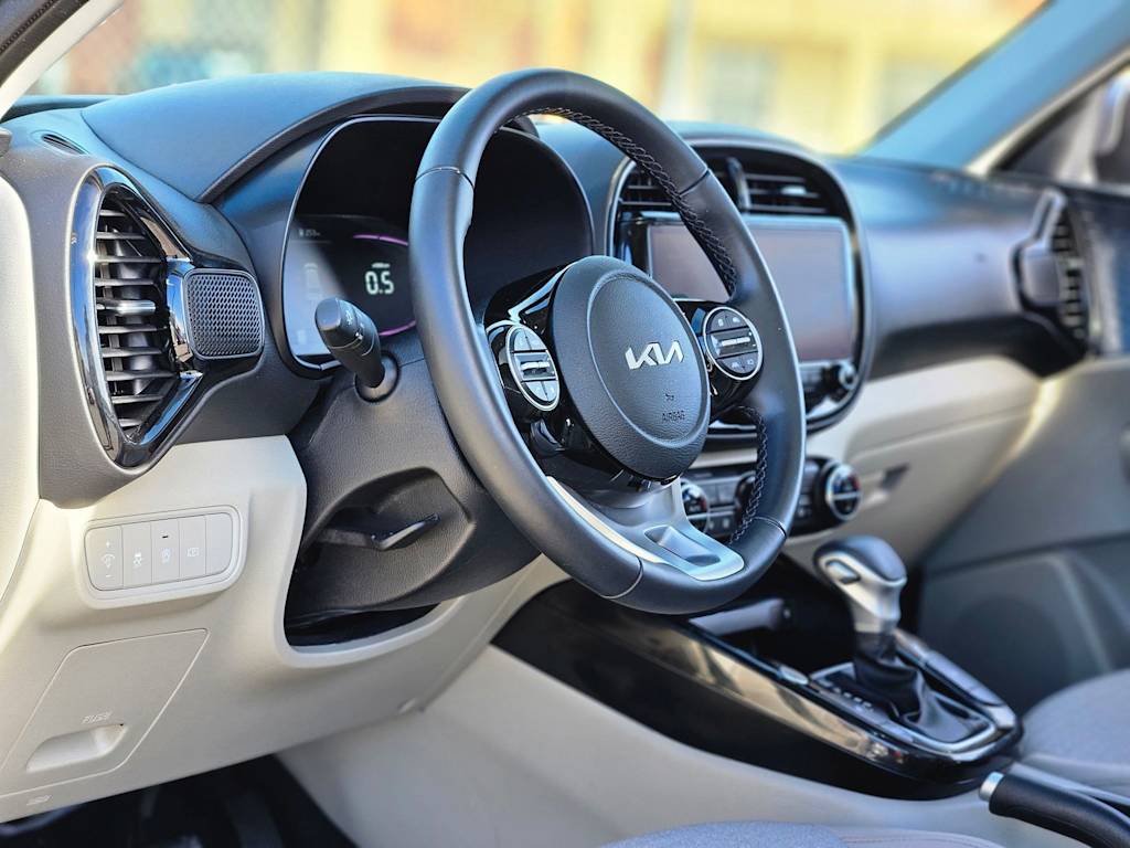 Thumbnail: 2024 Kia Soul - 2