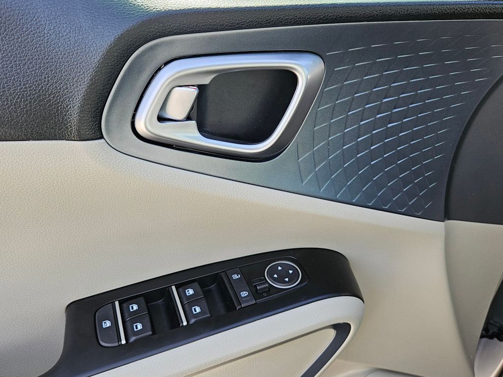 Thumbnail: 2024 Kia Soul - 27