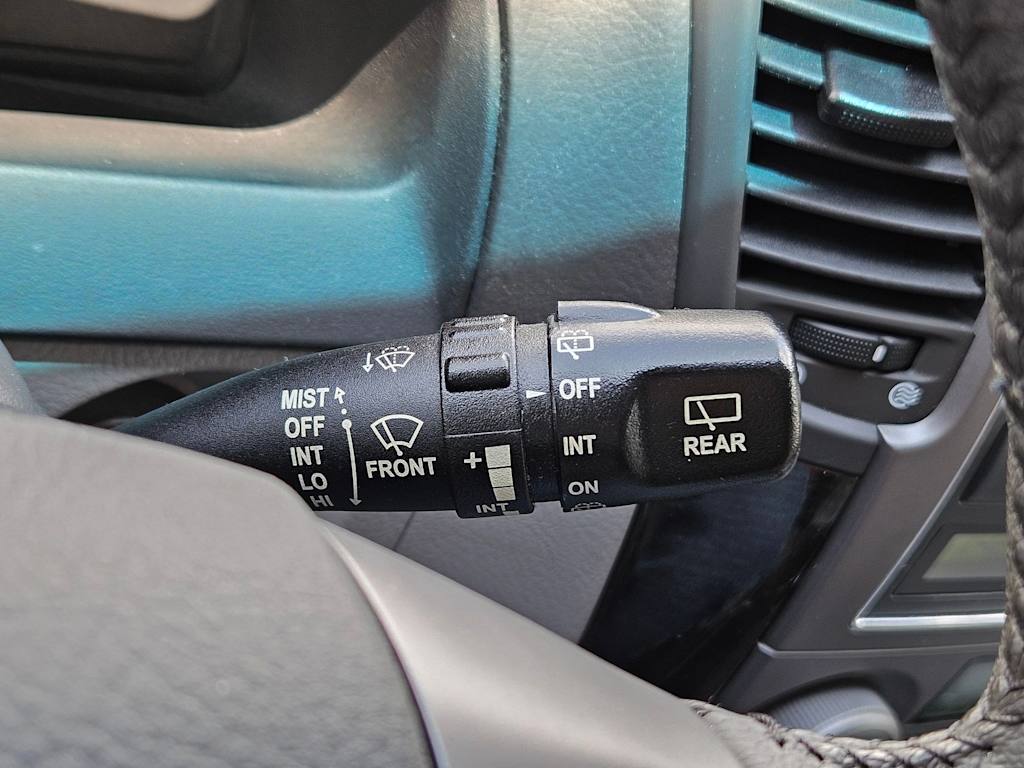 Thumbnail: 2008 Kia Sorento - 30