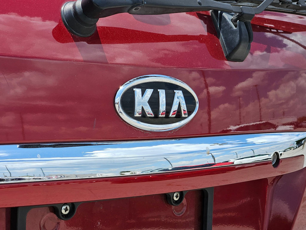 Thumbnail: 2008 Kia Sorento - 6
