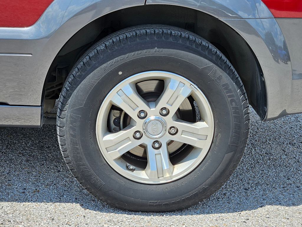 Thumbnail: 2008 Kia Sorento - 7