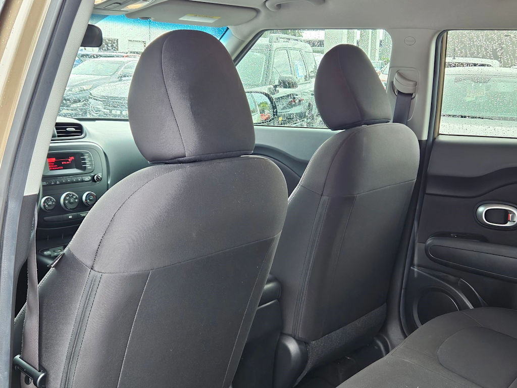 2015 Kia Soul Base 12