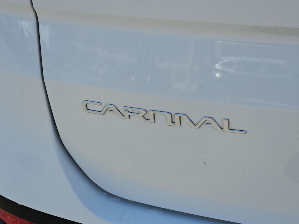 Thumbnail: 2024 Kia Carnival - 6