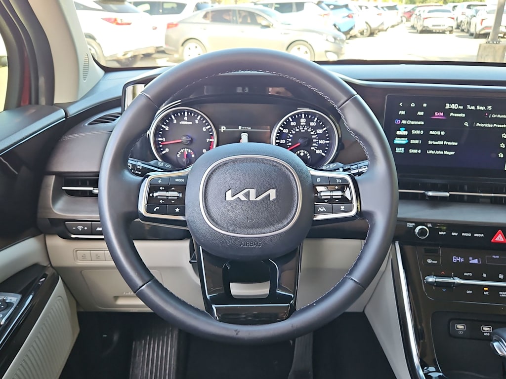 Thumbnail: 2023 Kia Carnival - 13
