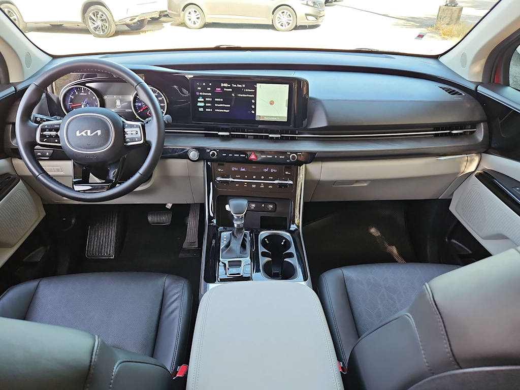 Thumbnail: 2023 Kia Carnival - 9