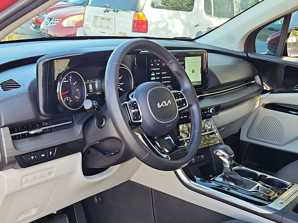 Thumbnail: 2023 Kia Carnival - 2