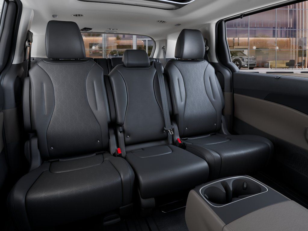 Thumbnail: 2027 Kia Carnival - 9