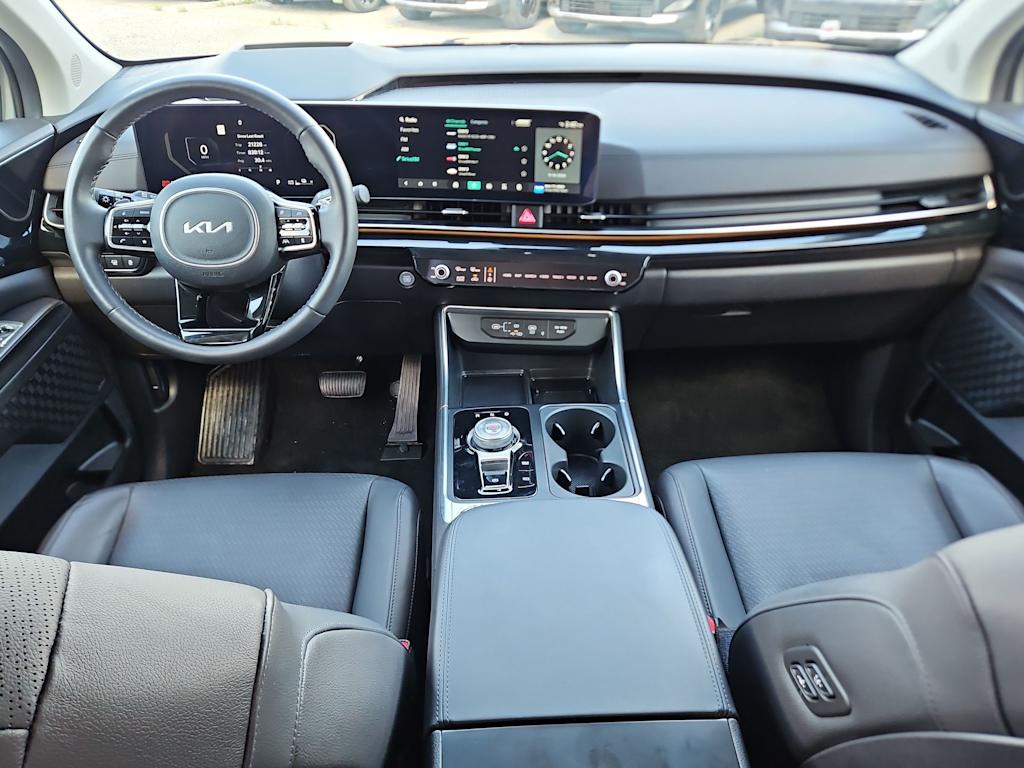 Thumbnail: 2025 Kia Carnival - 9