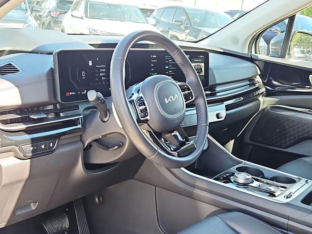 Thumbnail: 2025 Kia Carnival - 2