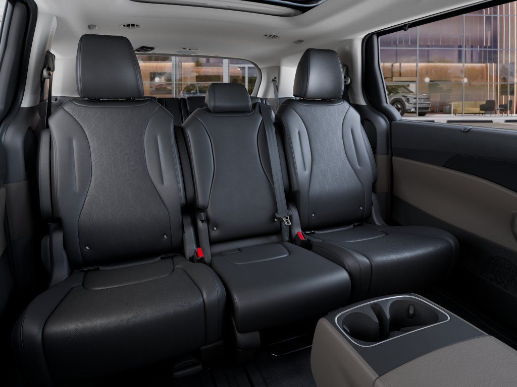 Thumbnail: 2027 Kia Carnival - 9