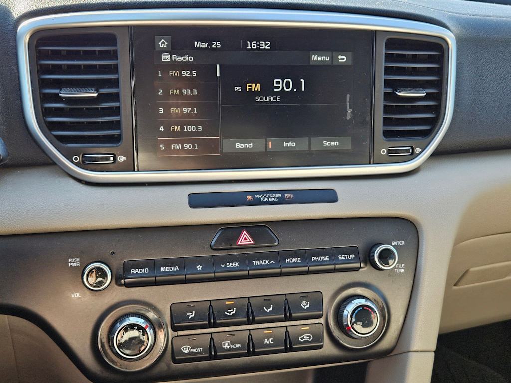 Thumbnail: 2021 Kia Sportage - 10