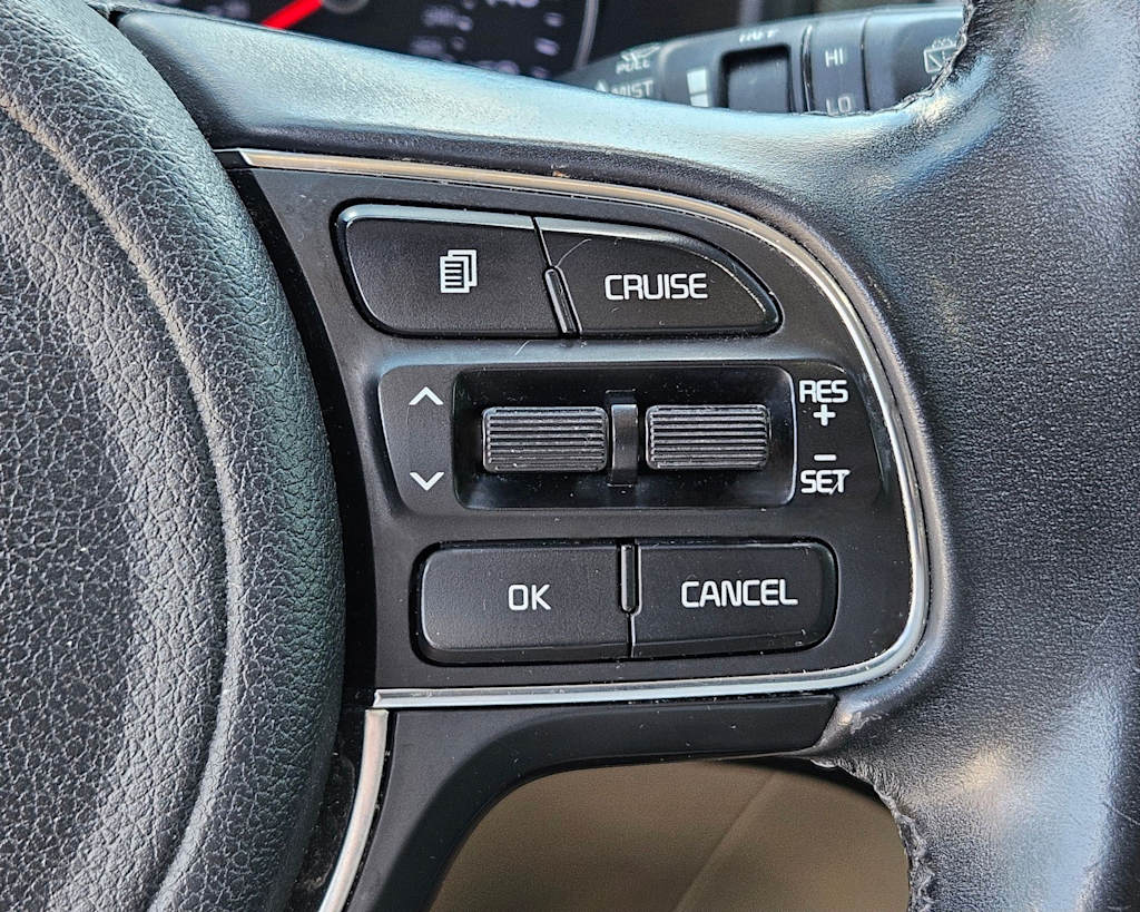 Thumbnail: 2017 Kia Sportage - 25