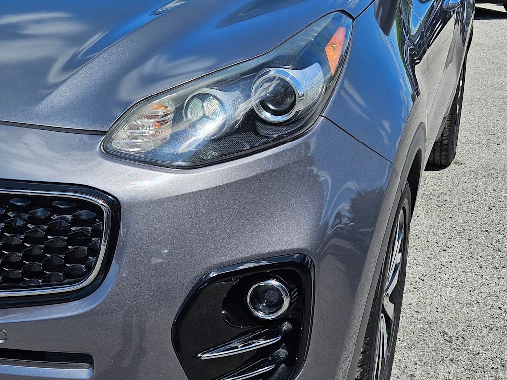 Thumbnail: 2017 Kia Sportage - 21