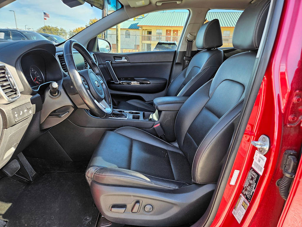 Thumbnail: 2022 Kia Sportage - 11