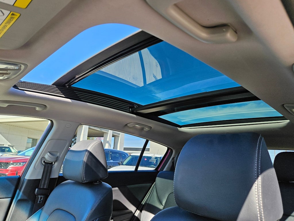 Thumbnail: 2022 Kia Sportage - 27